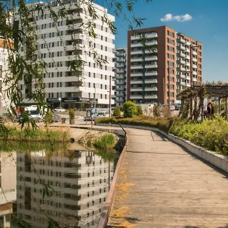 Lakeside Apartment Cluj-Napoca